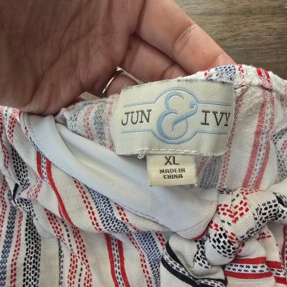 Striped Ruffle Tank Top - Picture 3 of 4